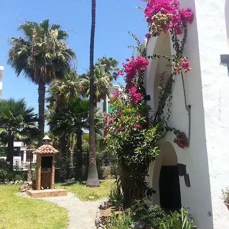 El Chaparral Apartment